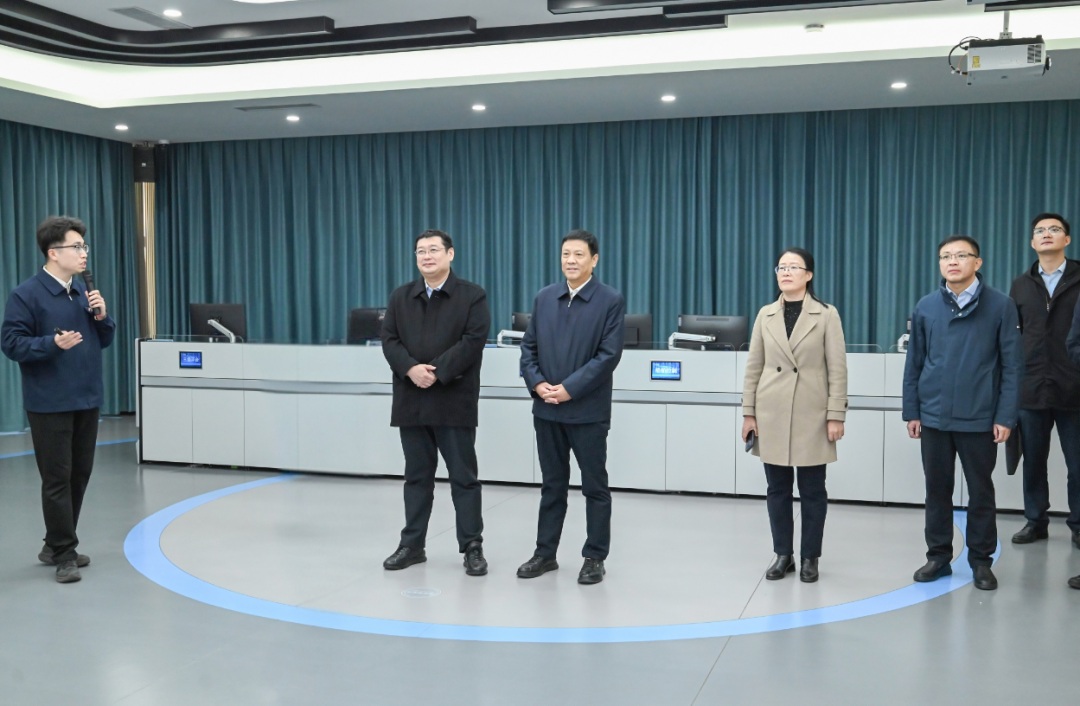 1763704790121254.jpg 02.jpg