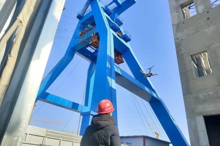 金桥二号井“无人机+人工”巡检，筑牢安全防线