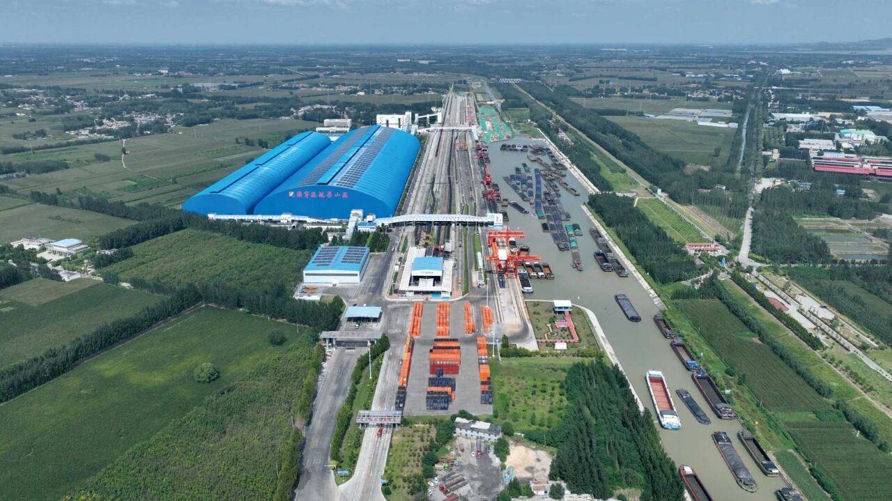 1759973603105927.jpg 4c48317a47db98aaff276bd55dc4edb2.jpg